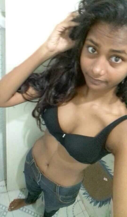 Nude amateur Indian girl in bra